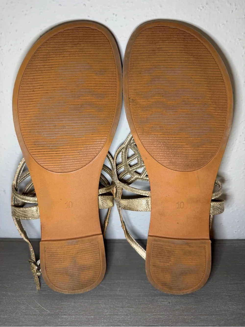 Coach Thong Sandals Metallic Women’s Size 10 Flat Leather Ankle Strap FLAW - Picture 6 of 6